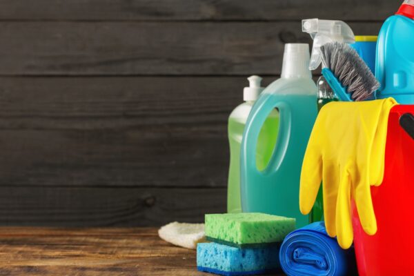 JUNE214_types_of_cleaning_agents